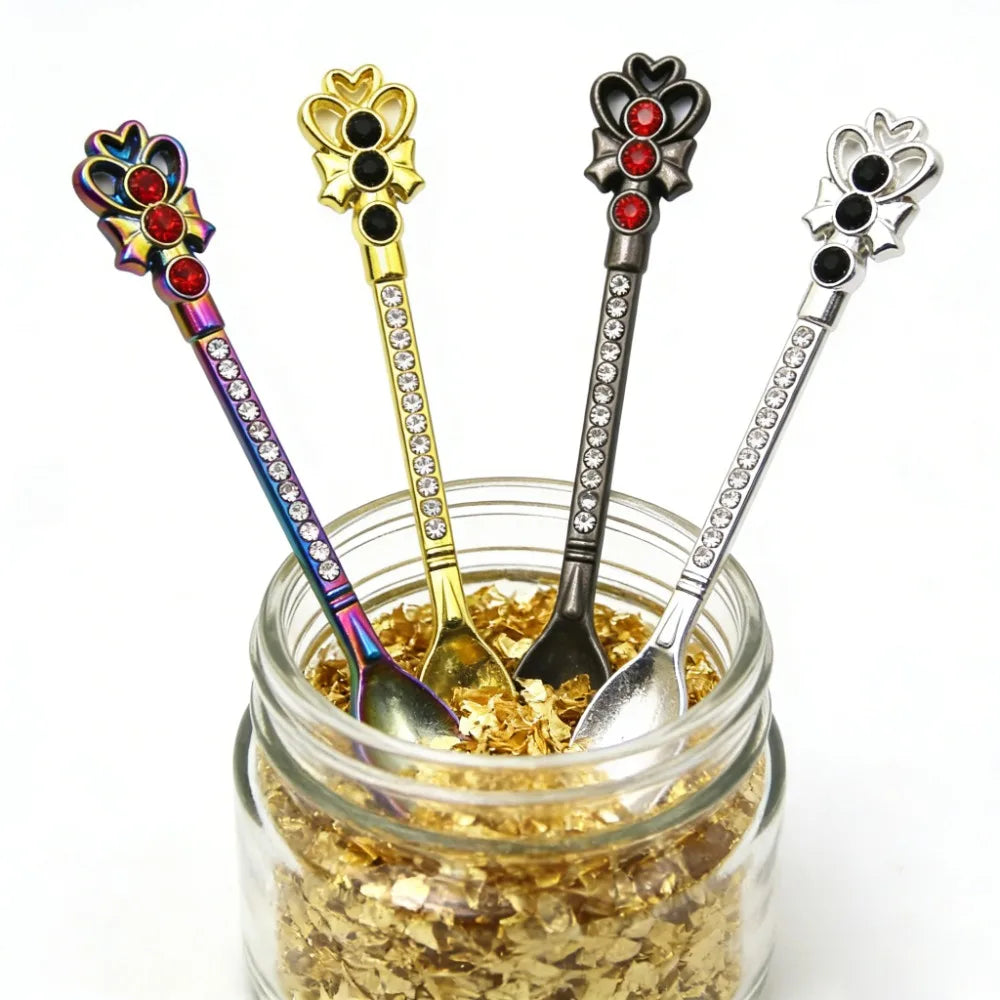 4Pcs 8.2cm Creative Butterfly Design Metal Oil Spoon Small Shovel Smoking Accessories Kitchen Gadgets